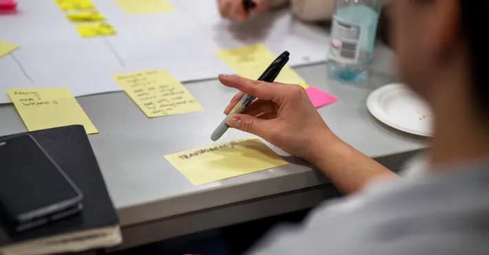 What are the benefits of knowledge management