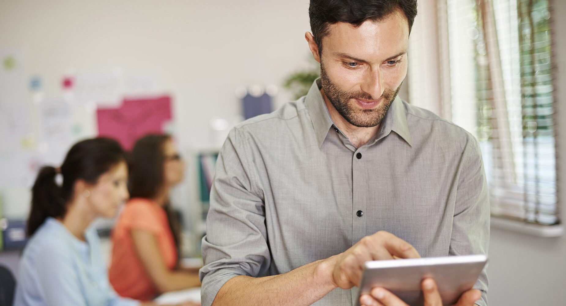 what is a social intranet?